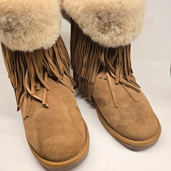 RJ's Fuzzies Suede Shearling Golden Tan Foldover-Top Fringed Cozy Boots, Size 10 - Picture 5 of 13